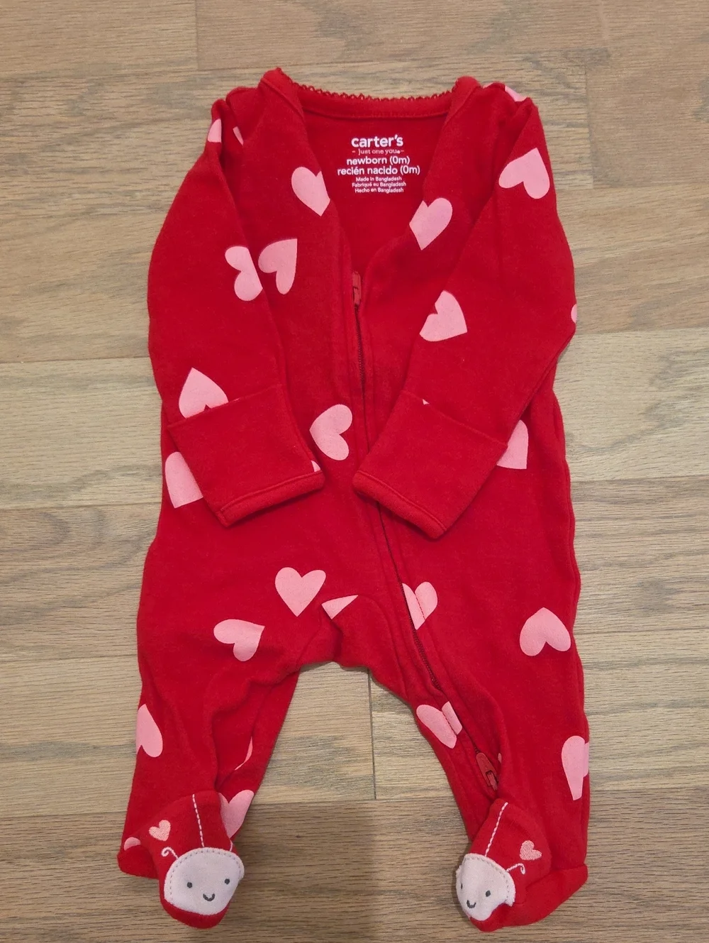 4 Newborn Onesies - Like New & New